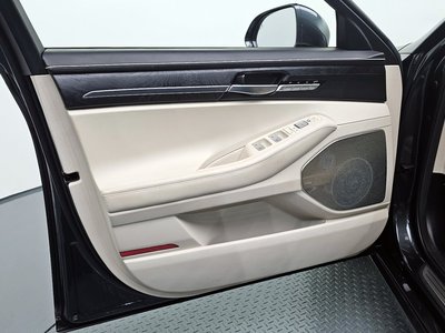 صورة مصغرة 14 لـ 2021 Genesis G90
