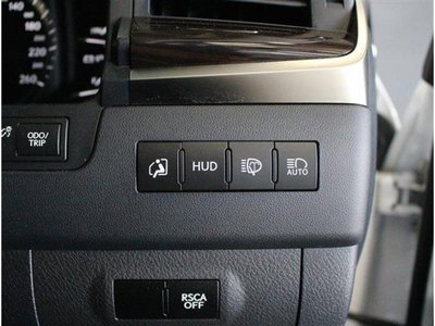 صورة مصغرة 33 لـ 2018 Lexus LX