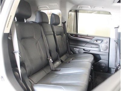 صورة مصغرة 18 لـ 2018 Lexus LX
