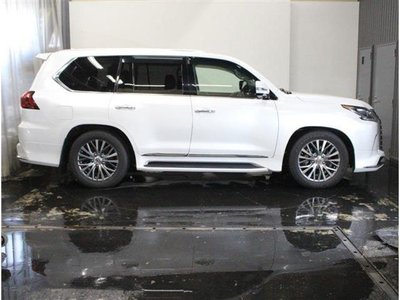 صورة مصغرة 12 لـ 2018 Lexus LX