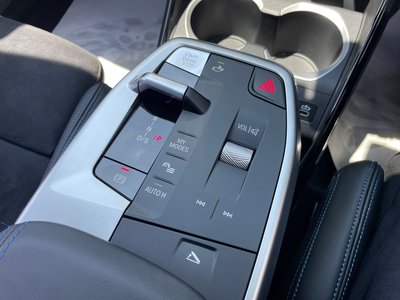 2025 BMW X1 — миниатюра 26