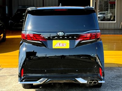 TOYOTA ALPHARD - 9