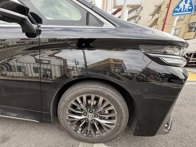 TOYOTA VELLFIRE - 10