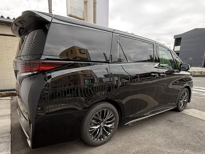TOYOTA VELLFIRE - 2