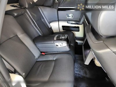 ROLLS-ROYCE GHOST - 6