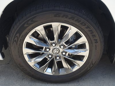 صورة مصغرة 31 لـ 2025 Toyota LAND CRUISER 300