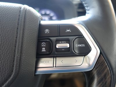 صورة مصغرة 47 لـ 2025 Toyota LAND CRUISER 300