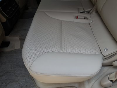 صورة مصغرة 69 لـ 2025 Toyota LAND CRUISER 300