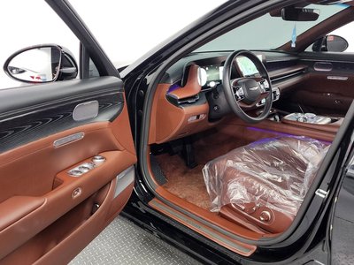 صورة 10 لـ 2022 Genesis G90 (RS4)