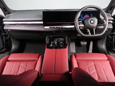 BMW 5 SERIES - 7