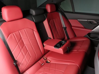 BMW 5 SERIES - 10