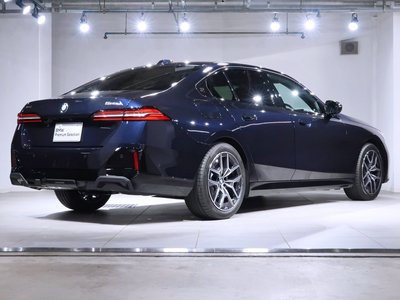 BMW 5 SERIES - 5