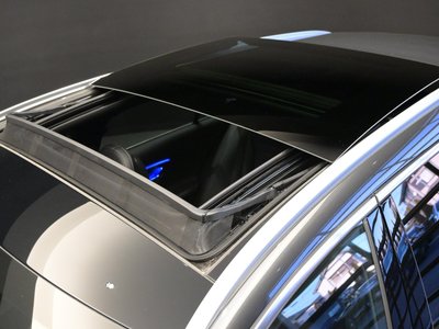 MERCEDES-BENZ C-CLASS - 8