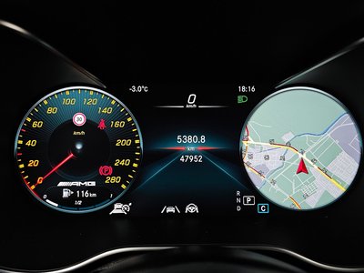 MERCEDES-BENZ GLC - 8