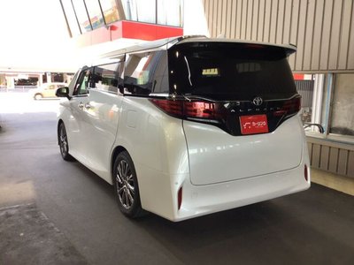 TOYOTA ALPHARD - 8