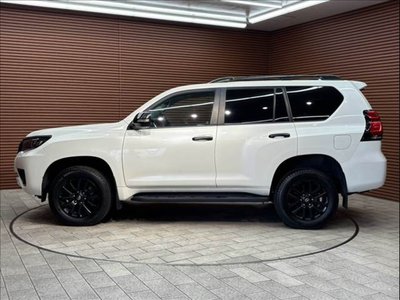 2022 Toyota LAND CRUISER PRADO — миниатюра 18
