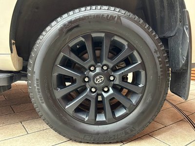 2022 Toyota LAND CRUISER PRADO — миниатюра 27