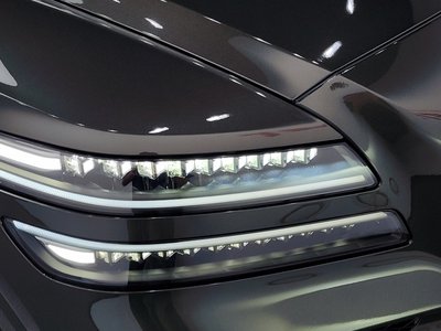 صورة 9 لـ 2024 Genesis GV80