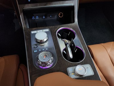2024 Genesis GV80 thumbnail 12