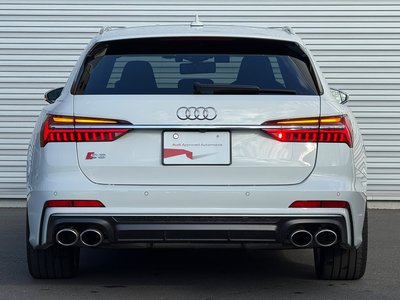 AUDI S6 AVANT - 8