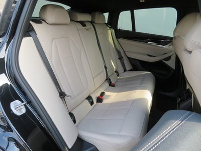 صورة 7 لـ 2024 BMW X4