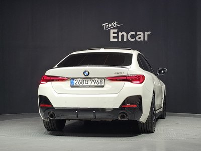 2025 BMW 4 SERIES photo 4
