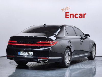 GENESIS G90 - 4