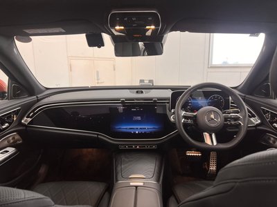 MERCEDES-BENZ E-CLASS - 7