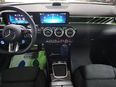 صورة 4 لـ 2025 Mercedes-BENZ CLA