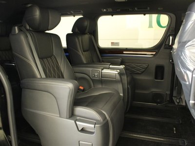 2020 Toyota GRAND ACE 缩略图 25