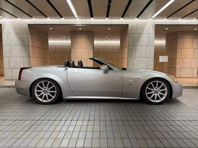 2008 Cadillac XLR — фото 6