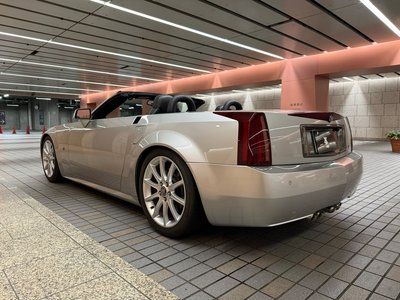 2008 Cadillac XLR — фото 8