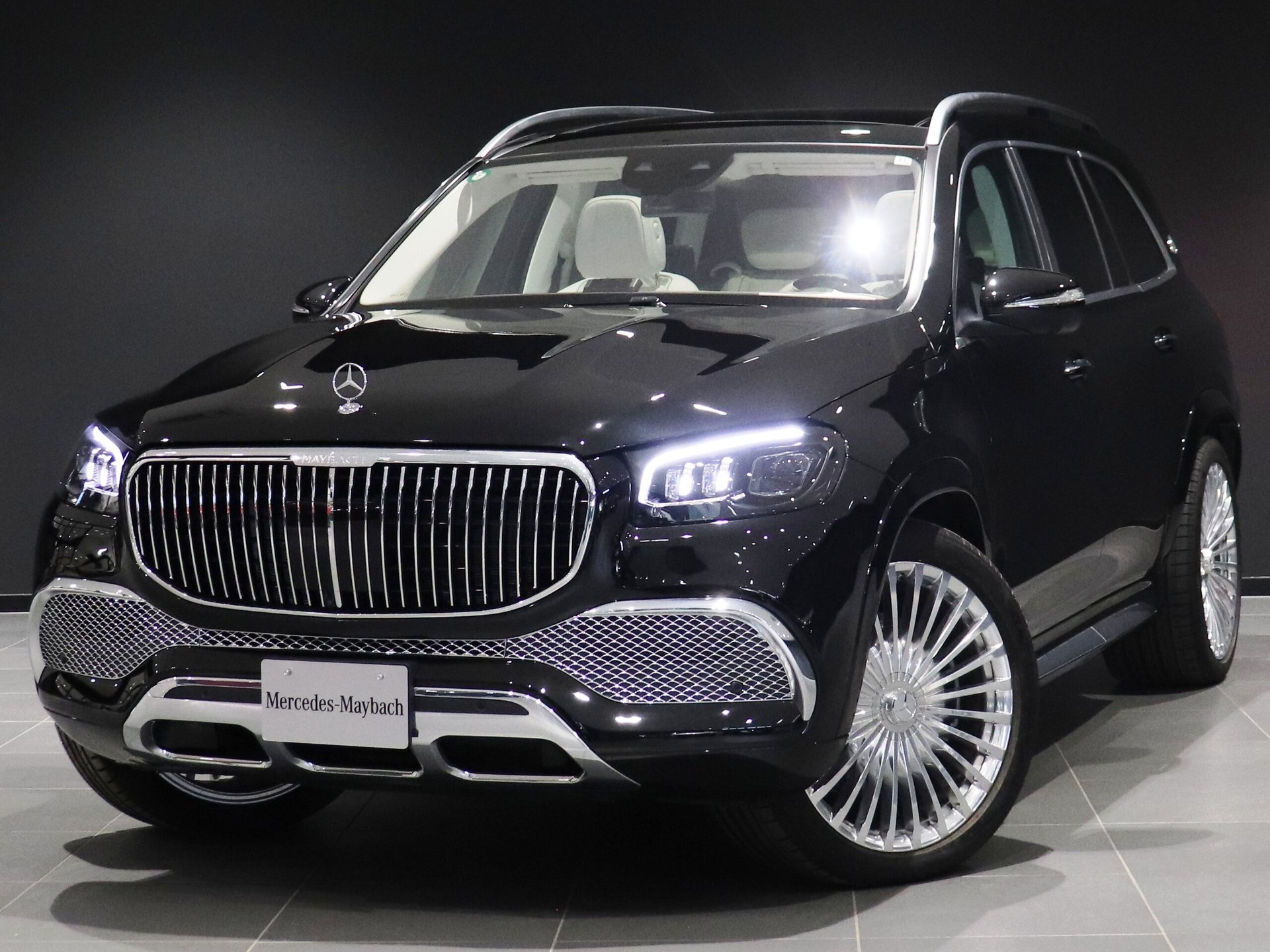 MERCEDES-BENZ GLS MAYBACH - View 1
