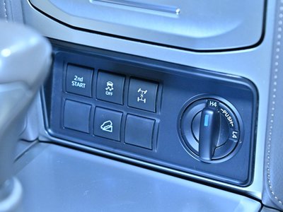 2023 Toyota LAND CRUISER PRADO — миниатюра 34