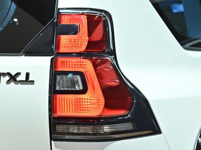 2023 Toyota LAND CRUISER PRADO — миниатюра 60