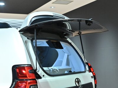 2023 Toyota LAND CRUISER PRADO — миниатюра 61