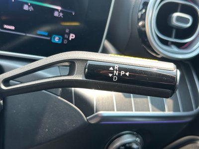 2025 Mercedes-BENZ C-CLASS — миниатюра 33