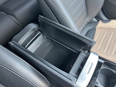 2025 Mercedes-BENZ C-CLASS — миниатюра 44
