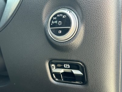 2025 Mercedes-BENZ C-CLASS — миниатюра 27