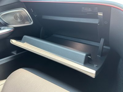 2025 Mercedes-BENZ C-CLASS — миниатюра 49