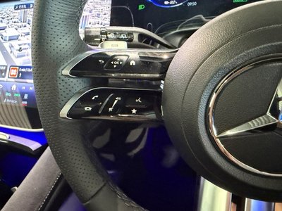 2026 Mercedes-BENZ EQE — миниатюра 45