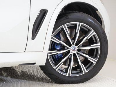 2023 BMW X5 — миниатюра 29