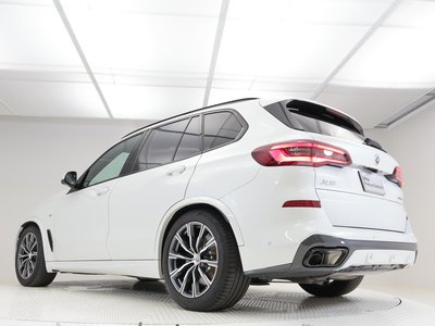 2023 BMW X5 — миниатюра 52