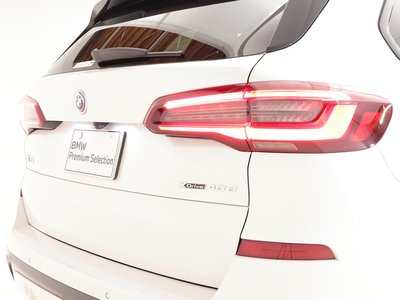 2023 BMW X5 — миниатюра 38