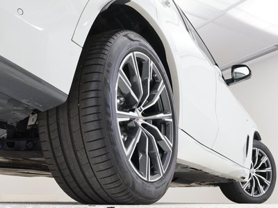 2023 BMW X5 — миниатюра 32