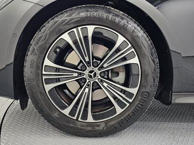 MERCEDES-BENZ E-CLASS - 6