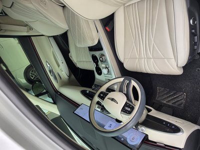 2025 Genesis GV70 photo 5