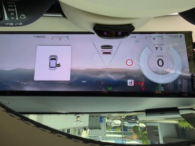 2025 Genesis GV70 photo 8