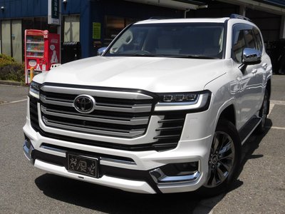 TOYOTA LAND CRUISER 300 - 2