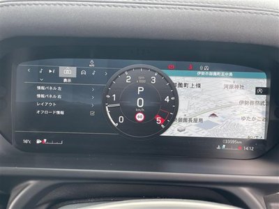 LAND ROVER DEFENDER - 10